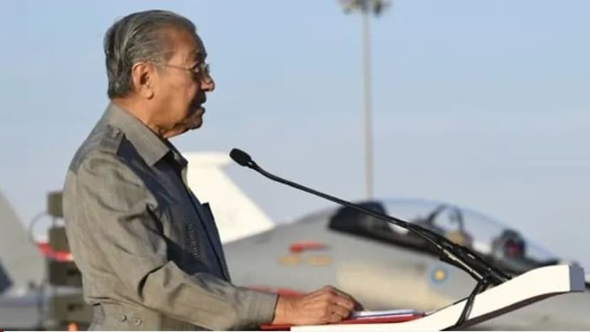 Pesawat pejuang M'sia masih berfungsi baik: Dr Mahathir