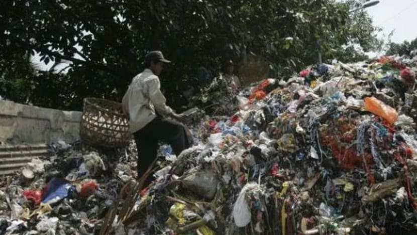 BERITA+: Ribuan cari rezeki di tapak pelupusan di Indonesia; 80% sampah adalah sisa makanan BERITA+: Ribuan cari rezeki di tapak pelupusan di Indonesia; 80% sampah adalah sisa makanan