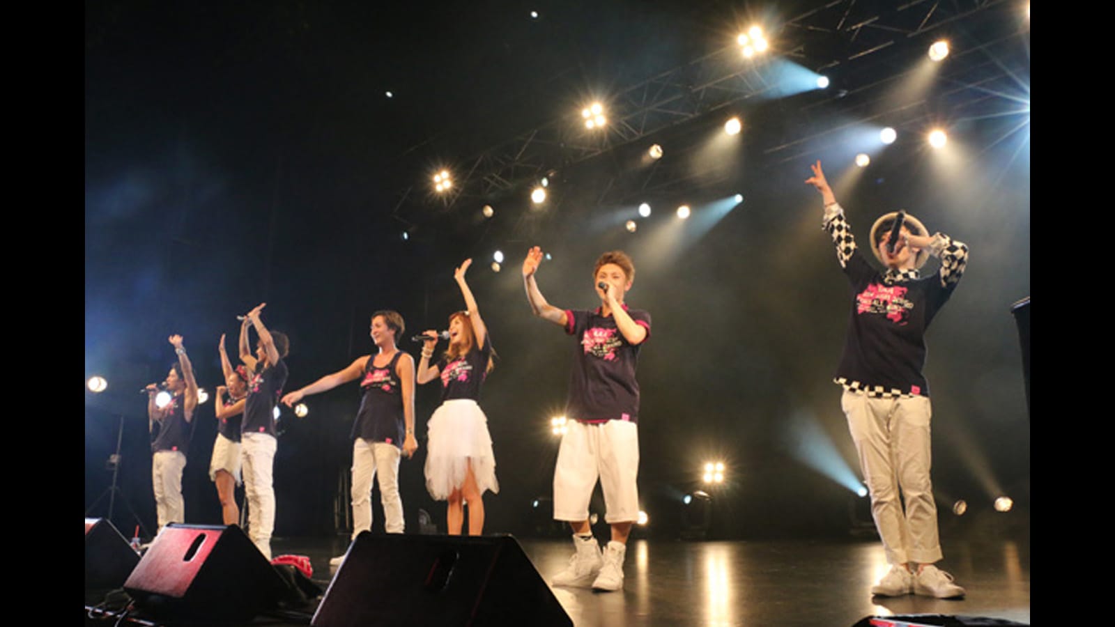 Attack All Around’s sold-out concert in Singapore a success Attack All Around’s sold-out concert in Singapore a success