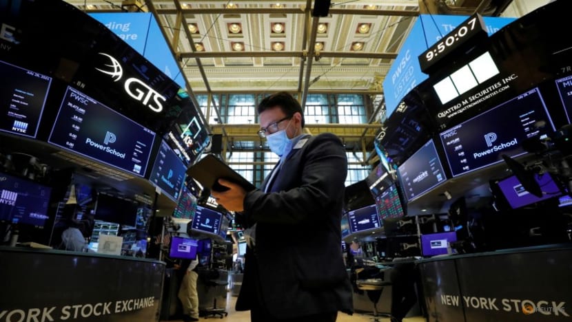 Stocks strengthen; yields, dollar rise on Fed taper talk Stocks strengthen; yields, dollar rise on Fed taper talk