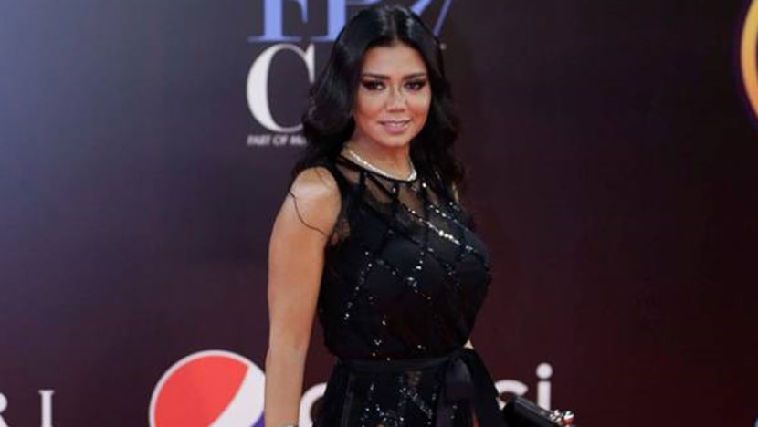 Pakai gaun seksi, pelakon Mesir berdepan hukuman penjara 5 tahun