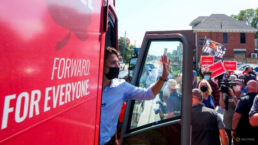 Canada's Trudeau, rival look to fire up supporters ahead of tight vote Canada's Trudeau, rival look to fire up supporters ahead of tight vote