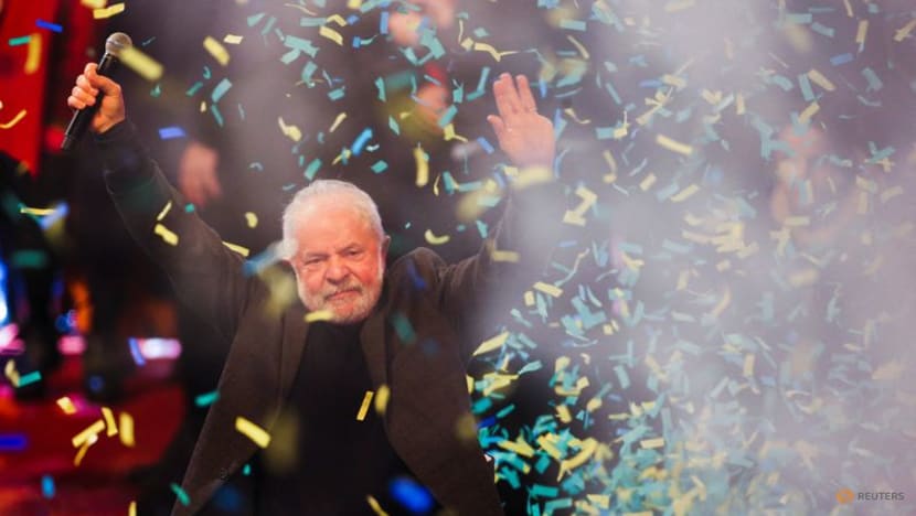 Poll shows Brazil's Lula maintaining strong lead in presidential race Poll shows Brazil's Lula maintaining strong lead in presidential race