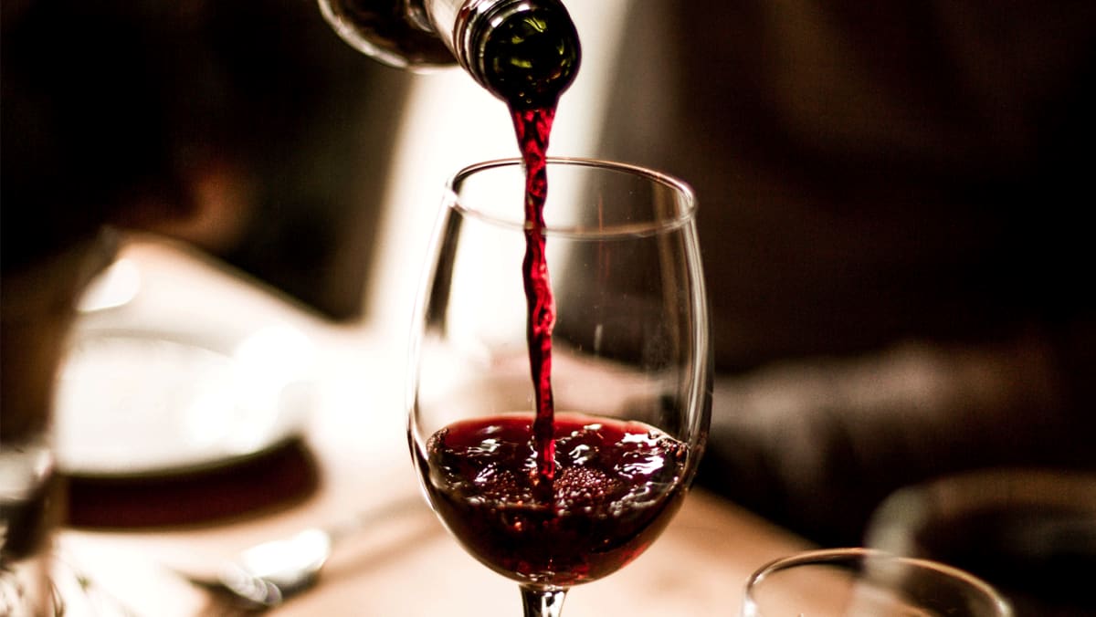 why-are-burgundy-wines-so-popular-now-among-wealthy-wine-lovers