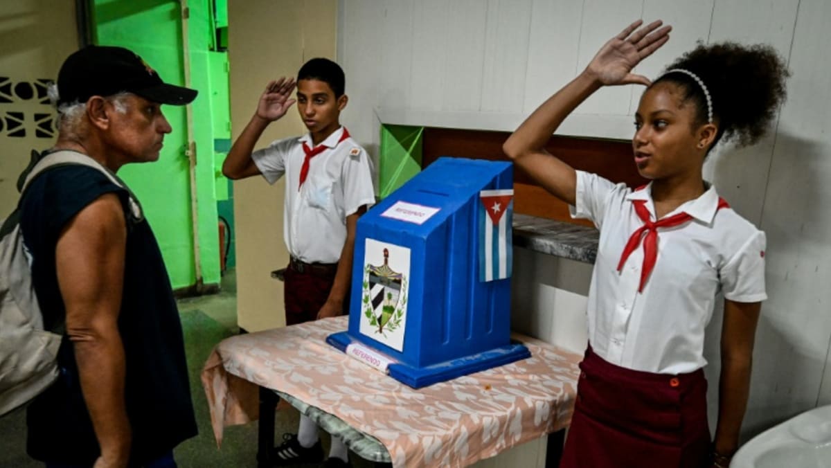 cubans-voting-on-a-landmark-liberalisation-of-family-code