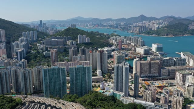 香港上个月私宅价格下跌到近七年半最低点