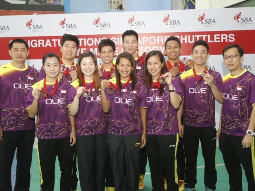 Singapore National Badminton players posing with their Commonwealth Games medals on Aug 5, 2014. TODAY file photo