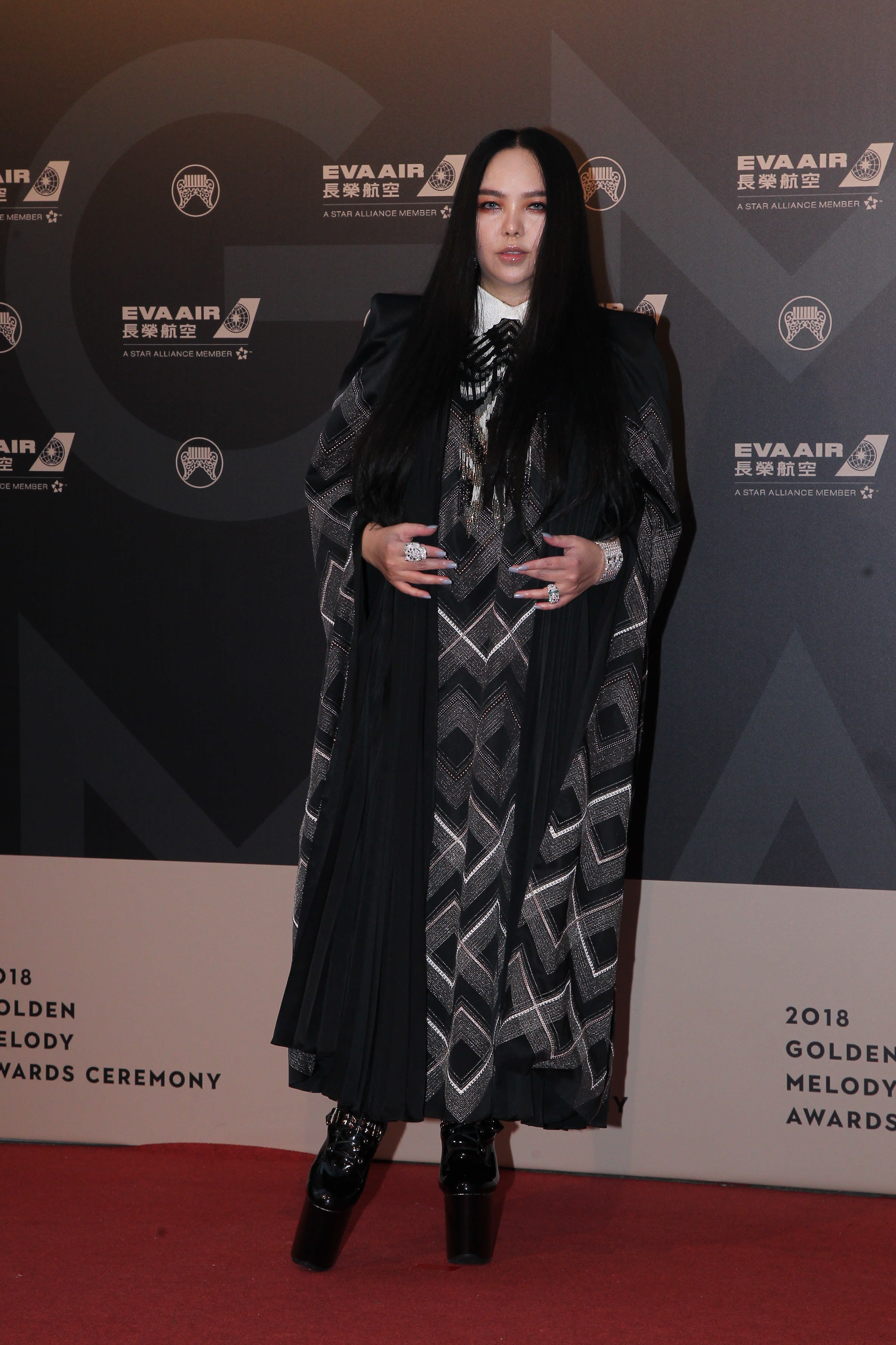 What In The World Was Amei Wearing At The 29th Golden Melody Awards?