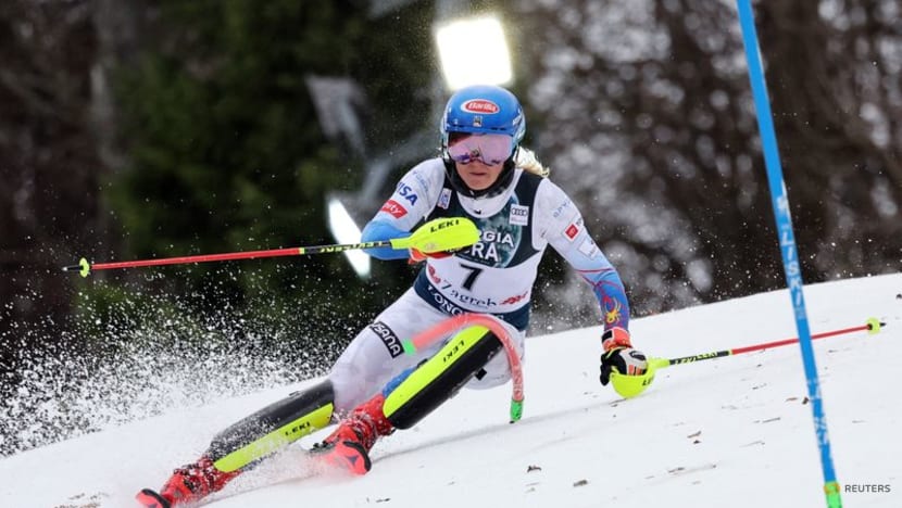 Vlhova denies Shiffrin record-breaking win Vlhova denies Shiffrin record-breaking win