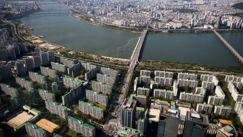 Young S Korean home buyers test Yoon's vow to resolve affordability crisis Young S Korean home buyers test Yoon's vow to resolve affordability crisis