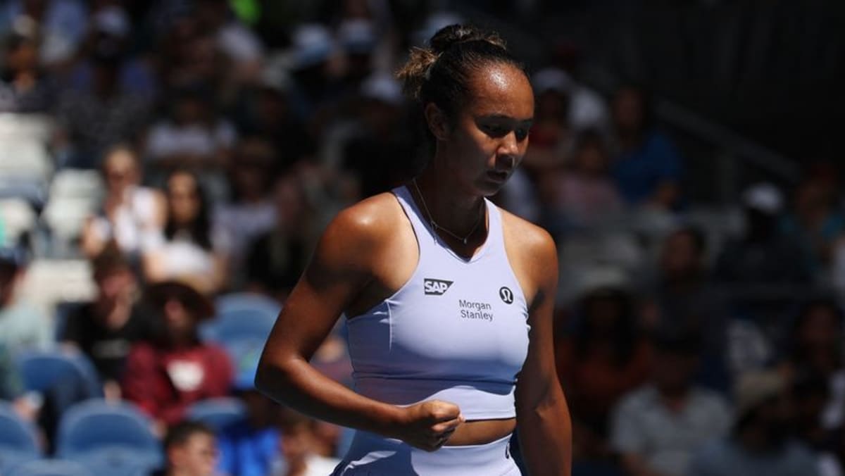 No summertime blues for Fernandez in Melbourne