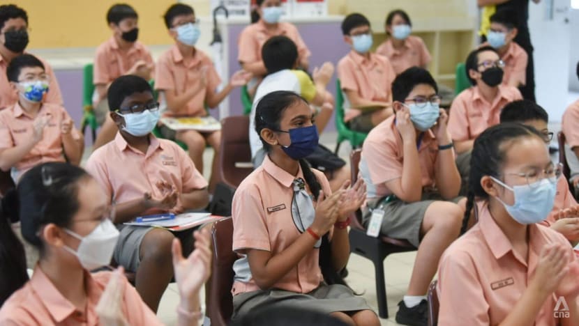 'A different element of stress', say parents of first batch of PSLE students under new scoring system 'A different element of stress', say parents of first batch of PSLE students under new scoring system