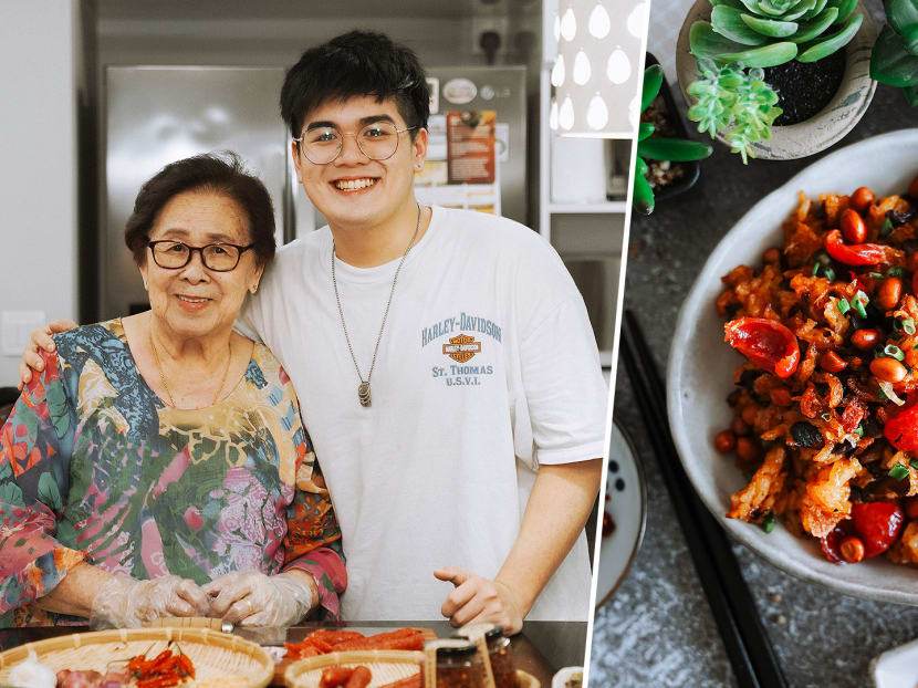 20-Year-Old Sells Tasty Abalone Glutinous Rice Using 85-Year-Old Ah Ma’s Recipe 20-Year-Old Sells Tasty Abalone Glutinous Rice Using 85-Year-Old Ah Ma’s Recipe
