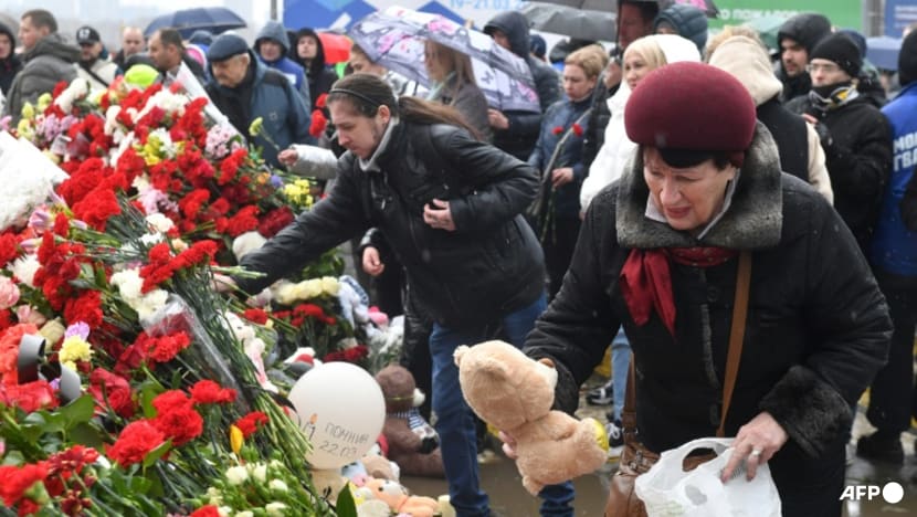 As Moscow mourns, opinion divided on Ukraine accusations