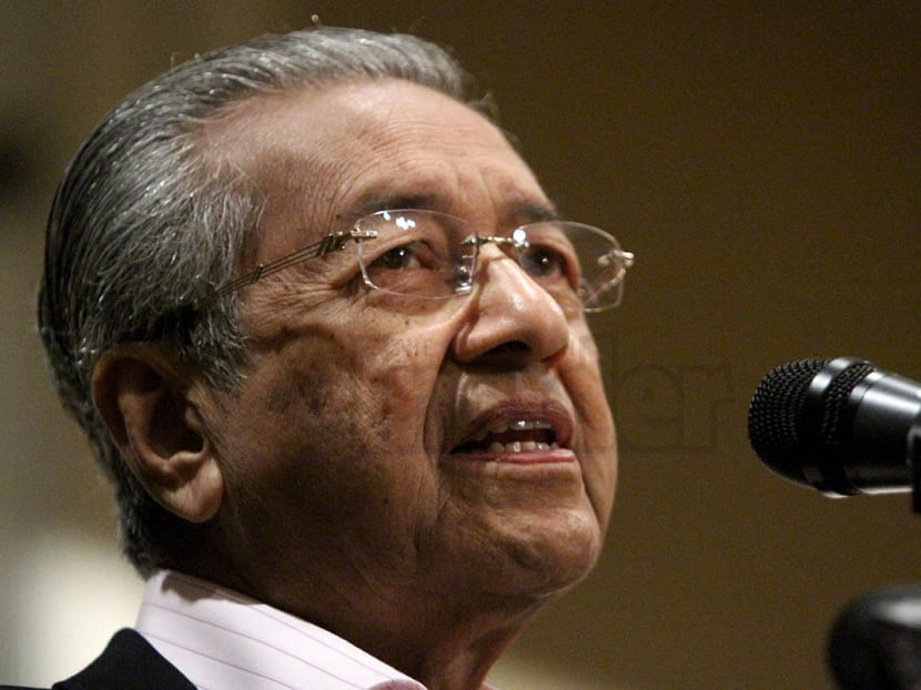 Former prime minister Dr Mahathir Mohamad believes Prime Minister Najib Razak's leadership style is to blame for the recent racist issues affecting the nation. The Malaysian Insider file photo
