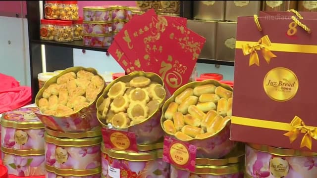 顾客仍在国内消费 年饼预订增加