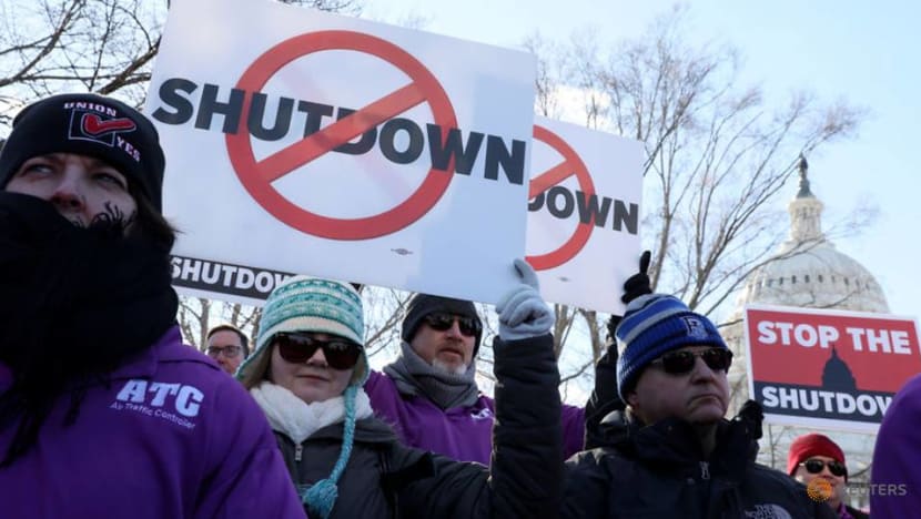 Government shutdown becomes longest in US history Government shutdown becomes longest in US history