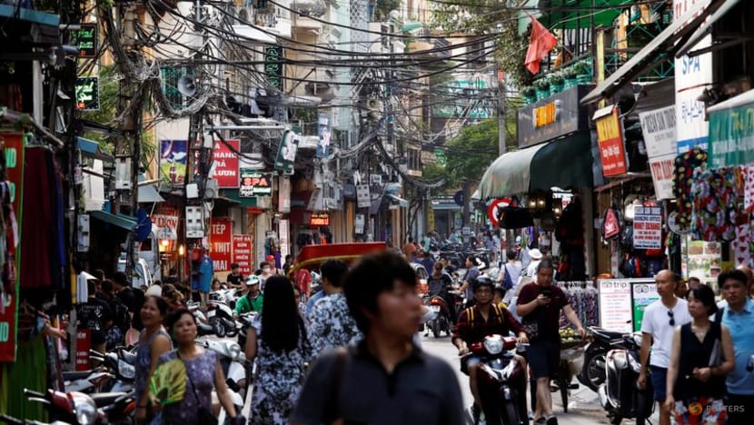 Foreign executives cautious over Vietnam investment -EU business body Foreign executives cautious over Vietnam investment -EU business body