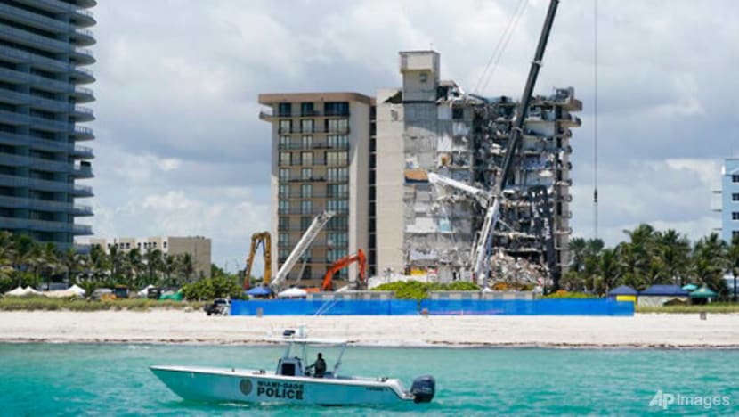 Surfside pushes back on report on delayed building repairs Surfside pushes back on report on delayed building repairs