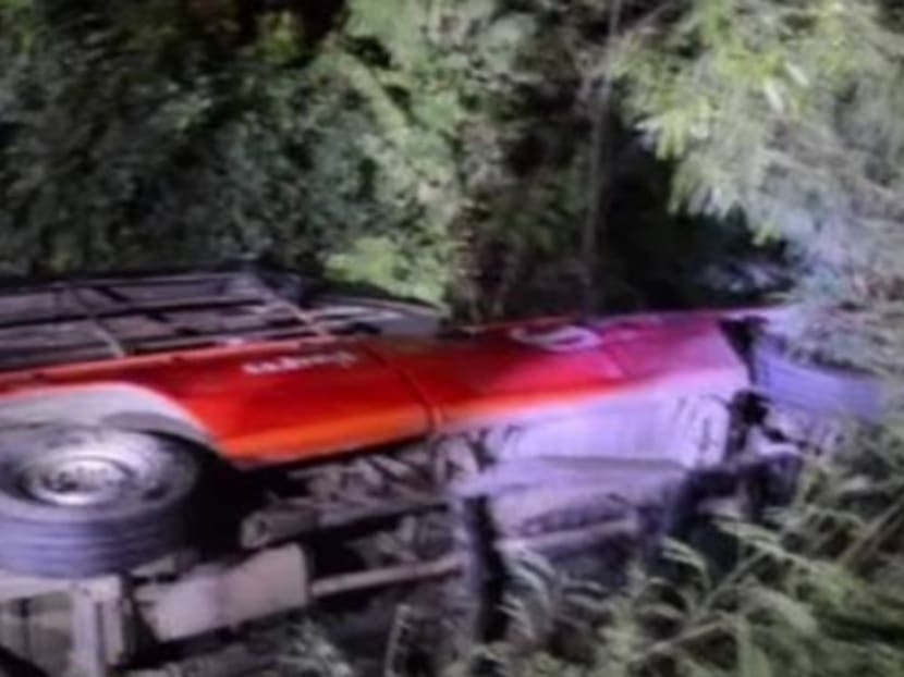 16 Singaporean tourists injured in Thailand road accident