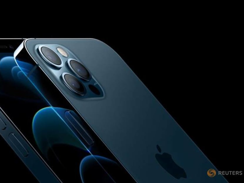 Apple launches new iPhone 12 with 4 versions from Mini to Pro Max Apple launches new iPhone 12 with 4 versions from Mini to Pro Max