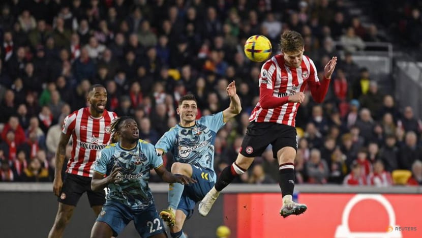 High-flying Brentford sink bottom side Southampton 3-0