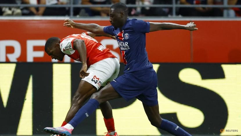 PSG keep alive their unbeaten run after 1 1 draw at Reims CNA