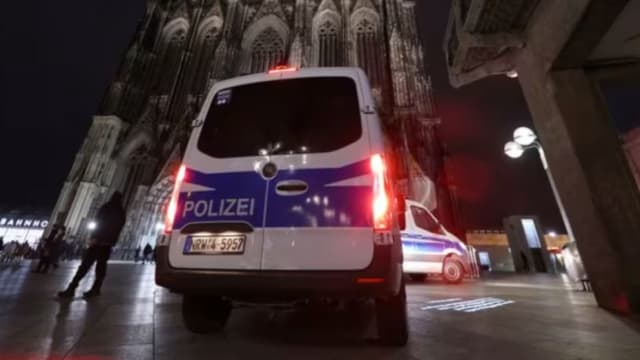 涉嫌策划元旦前夕袭击科隆大教堂 三人遭德国警方逮捕