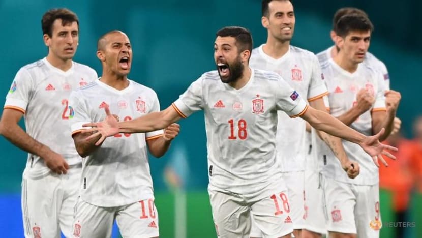 Soccer-Spain reach Euro semi-finals with penalties win v Switzerland Soccer-Spain reach Euro semi-finals with penalties win v Switzerland