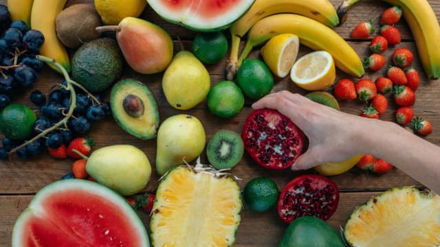 天然减肥“药”　3大瘦身必吃水果