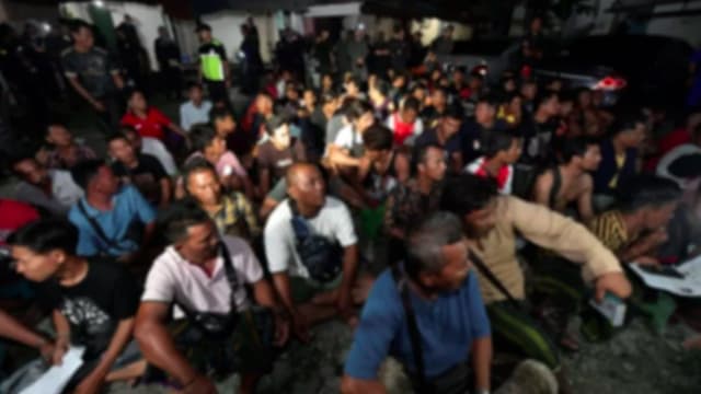 马国出动220人取缔非法外劳 “外劳村”有电供杂货店祈祷室
