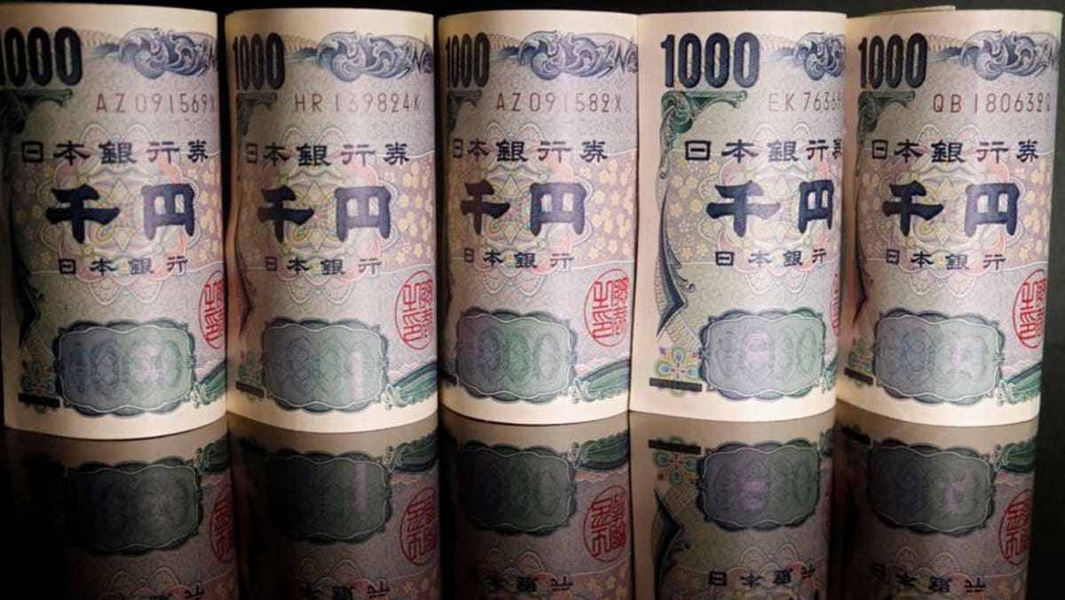 Japan’s cash in circulation falls for 1st time since 2012 – BOJ