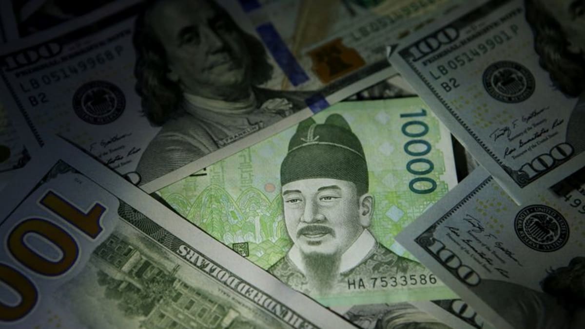 S Korean won breaches 1,300-mark for first time in 13 years
