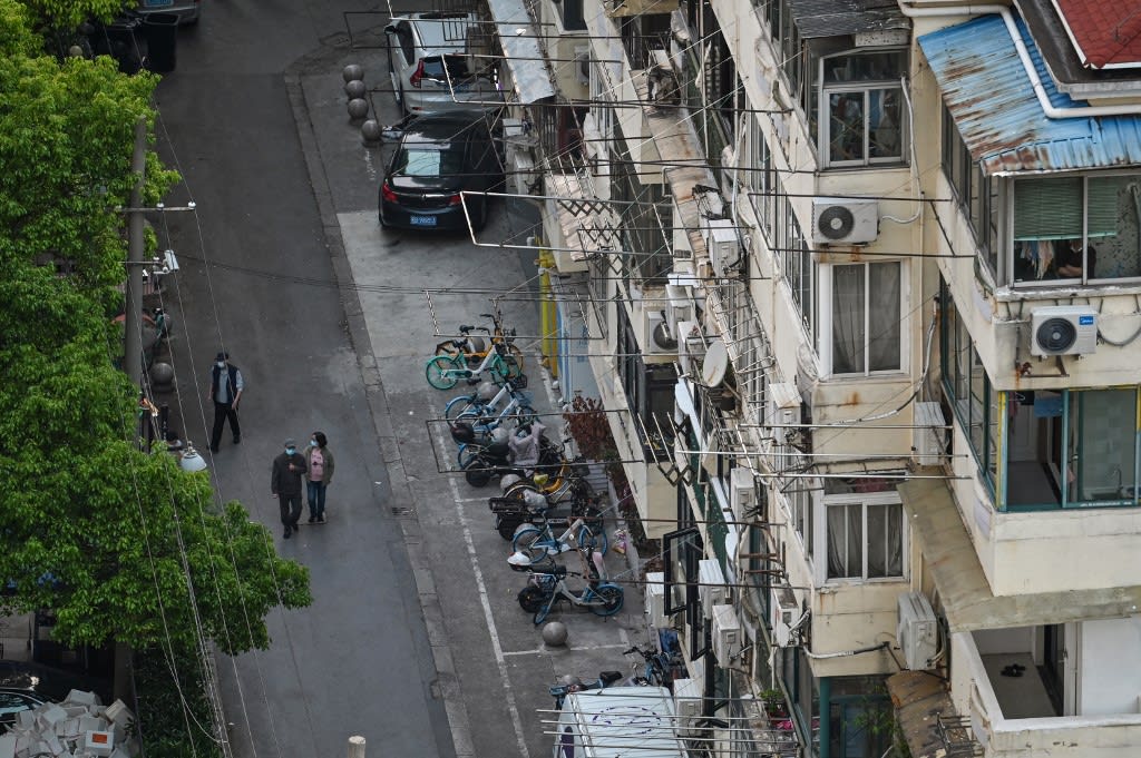 'Huge' pressure for Shanghai to stay Covid-free as end to lockdown looms 'Huge' pressure for Shanghai to stay Covid-free as end to lockdown looms