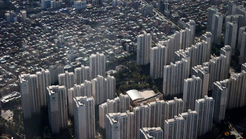 Young S Korean home buyers test Yoon's vow to resolve affordability crisis Young S Korean home buyers test Yoon's vow to resolve affordability crisis