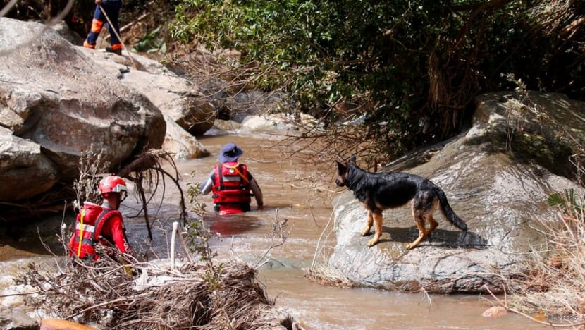 South African military deployed to flood-ravaged province South African military deployed to flood-ravaged province