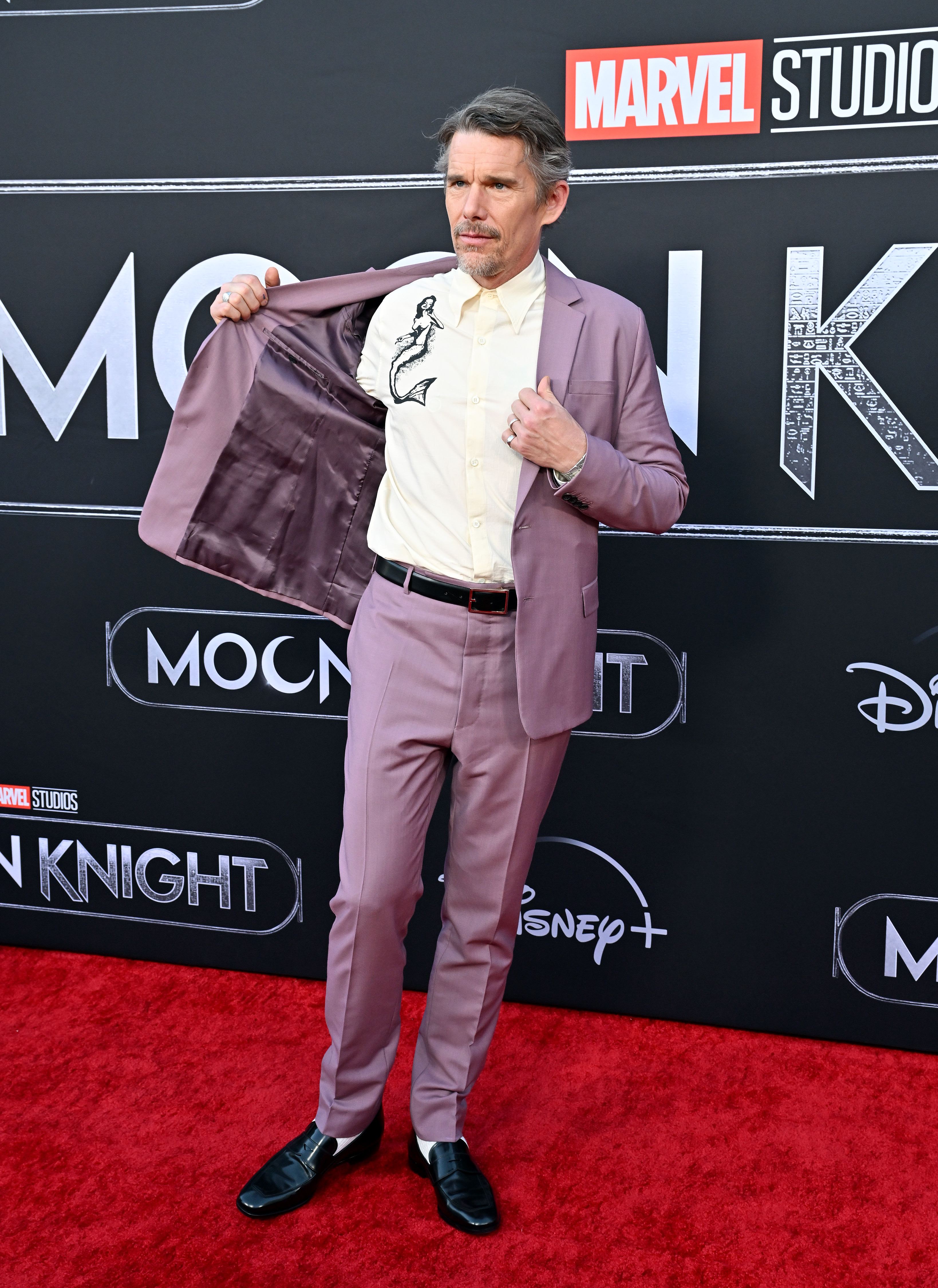 Ethan Hawke Says Marvel Is "Extremely Actor-Friendly", But Not Very "Director-Friendly" Ethan Hawke Says Marvel Is "Extremely Actor-Friendly", But Not Very "Director-Friendly"