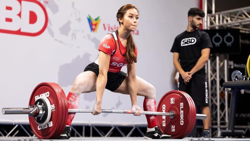 Singapore Powerlifter And World Record