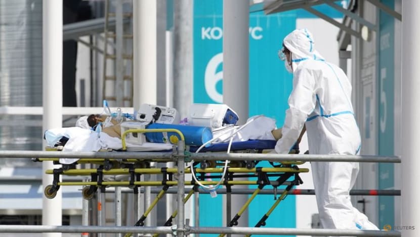 Kremlin blames record COVID-19 deaths on slow vaccination rate Kremlin blames record COVID-19 deaths on slow vaccination rate