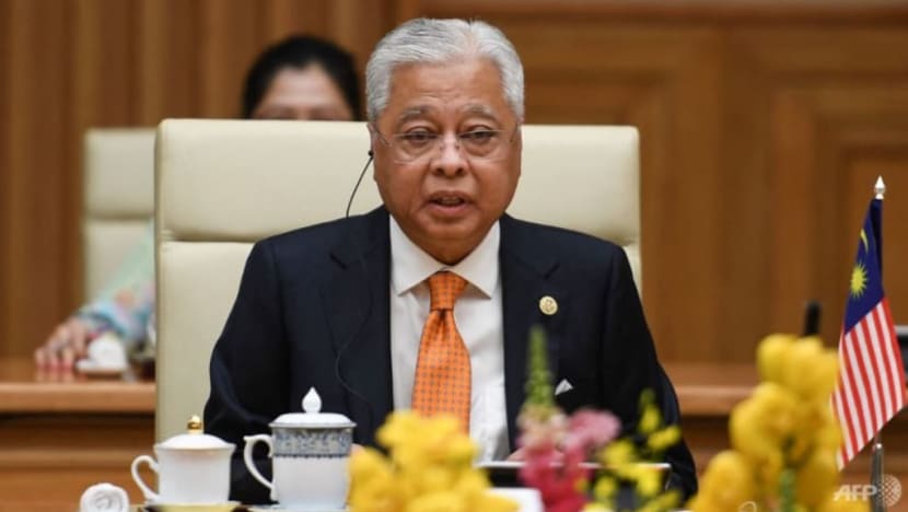 'மலேசியப் பிரதமருக்கு நெருக்குதல் அதிகரிக்கலாம் ஆனால் இவ்வாண்டு தேர்தல் நடக்க வாய்ப்பில்லை' 'மலேசியப் பிரதமருக்கு நெருக்குதல் அதிகரிக்கலாம் ஆனால் இவ்வாண்டு தேர்தல் நடக்க வாய்ப்பில்லை'
