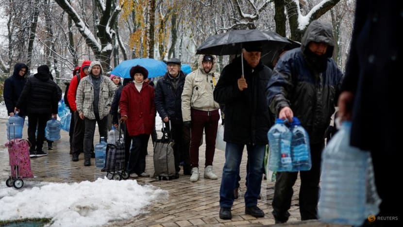 Snow to blanket Kyiv from Sunday as power still in short supply Snow to blanket Kyiv from Sunday as power still in short supply
