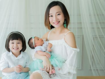 Heartbroken to see her kids’ bloody scratches from eczema, this mum started a business to help them