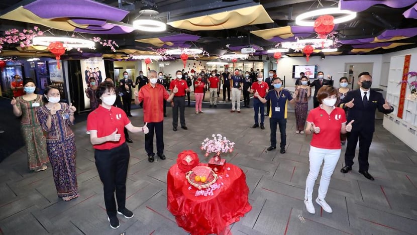 Singapore economy expected to bounce back this year, bulk of it 'should be able to recover': PM Lee Singapore economy expected to bounce back this year, bulk of it 'should be able to recover': PM Lee