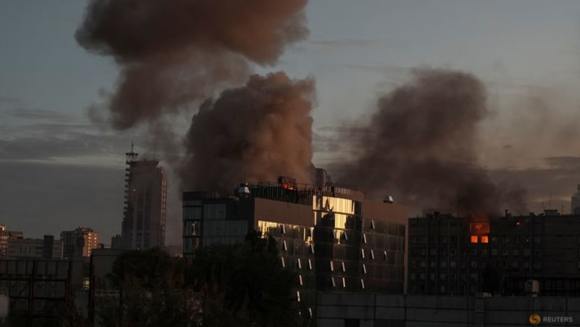 2022 10 17t062621z 1 lynxmpei9g06y rtroptp 3 ukraine crisis kyiv blasts