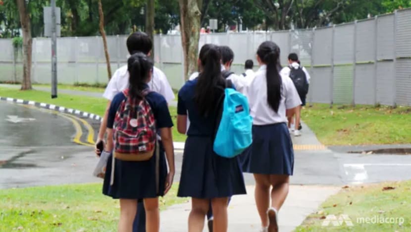 Fokus lebih khusus tentang ASEAN dalam sukatan pelajaran sekolah menengah, pengajian tinggi