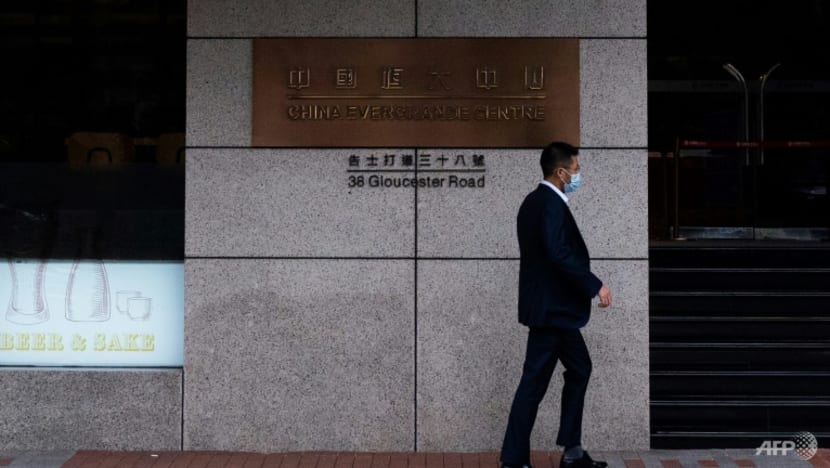 China property giant Evergrande suspends share trading again China property giant Evergrande suspends share trading again