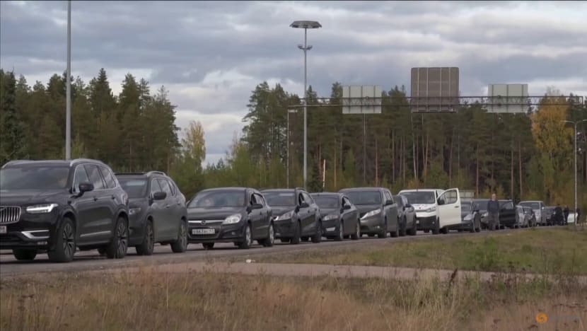 Russian reservists flee as Moscow begins troop mobilisation for Ukraine fight Russian reservists flee as Moscow begins troop mobilisation for Ukraine fight