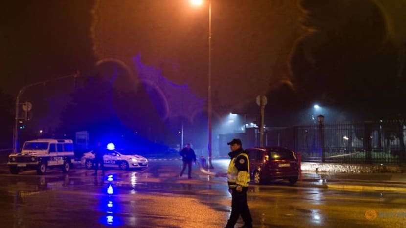 Alat letupan dilontar ke kedutaan AS di Montenegro; pelaku juga letupkan diri