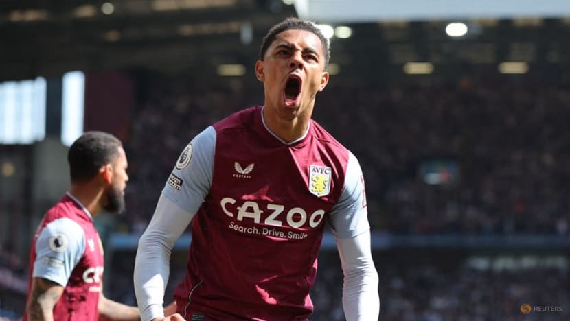 Villa beat Tottenham as race for European spot tightens up