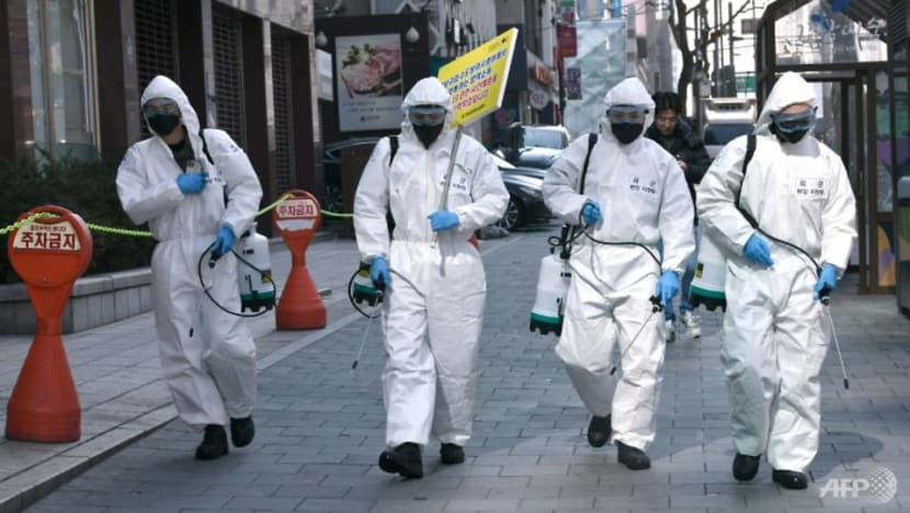 South Korea protests Japan's travel curbs as COVID-19 ignites diplomatic row South Korea protests Japan's travel curbs as COVID-19 ignites diplomatic row